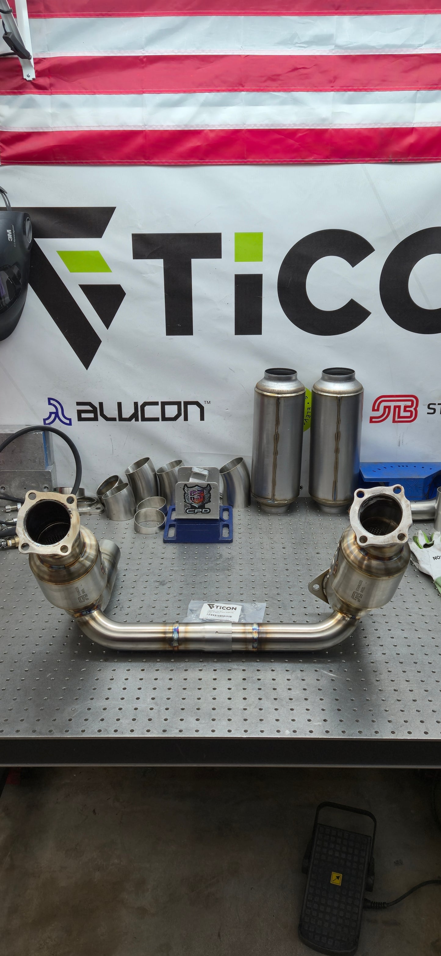 Cadillac ATS-V Catless " Resonated " Downpipes