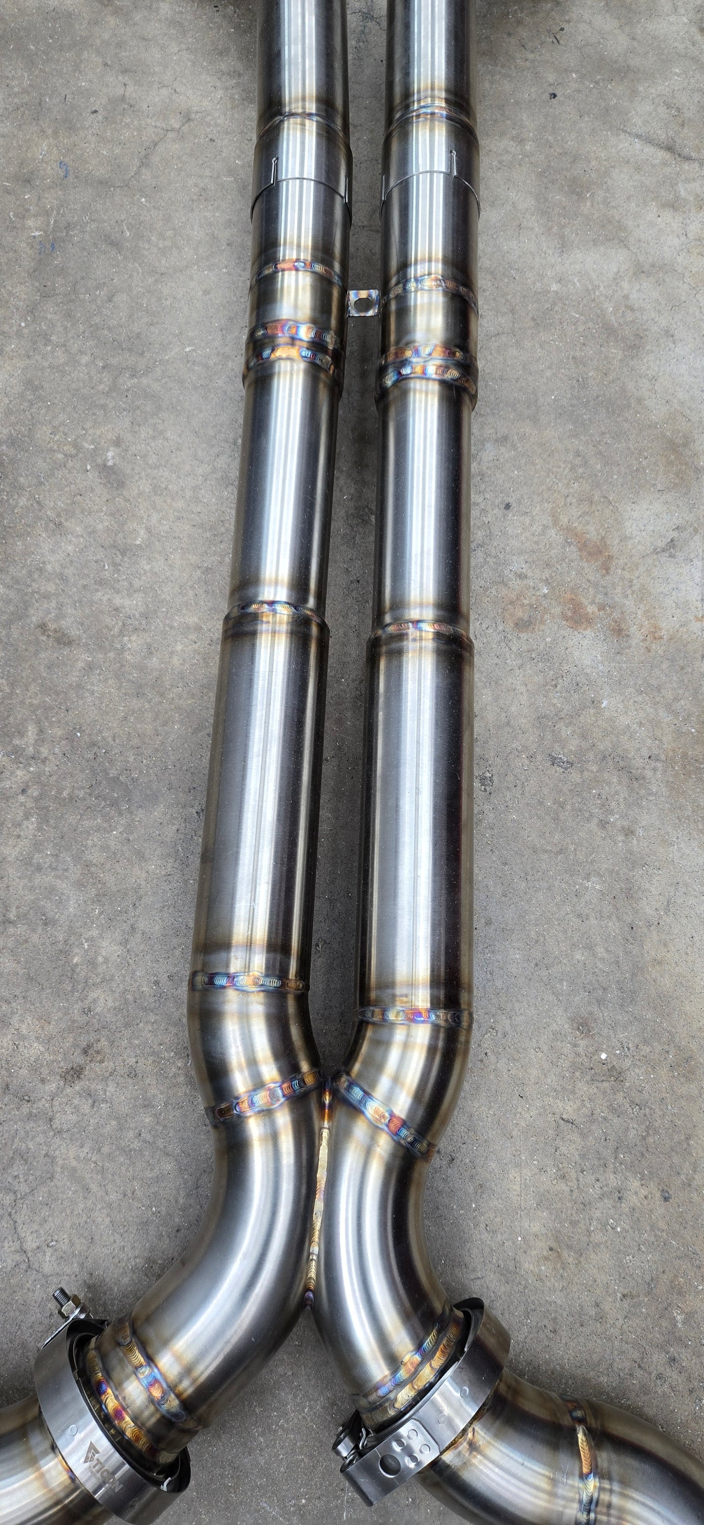 Cadillac ATS-V Mid-pipe X-pipe Section