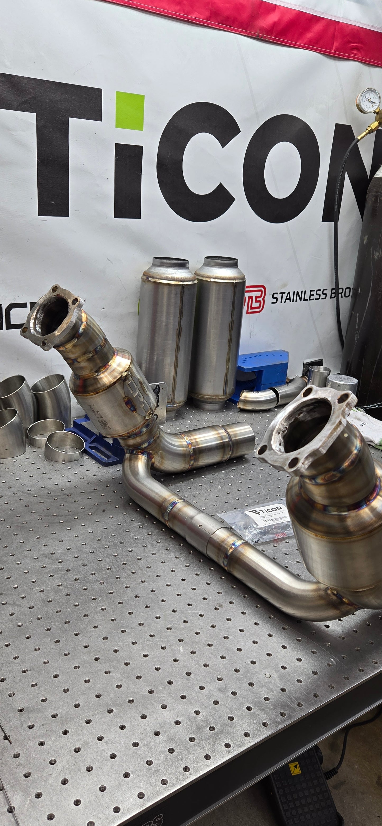 Cadillac ATS-V Catless " Resonated " Downpipes